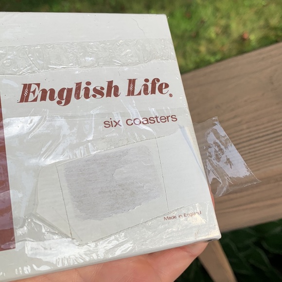 Set of 6 round coasters made in England. Peony design on black. Un-opened - Picture 6 of 6